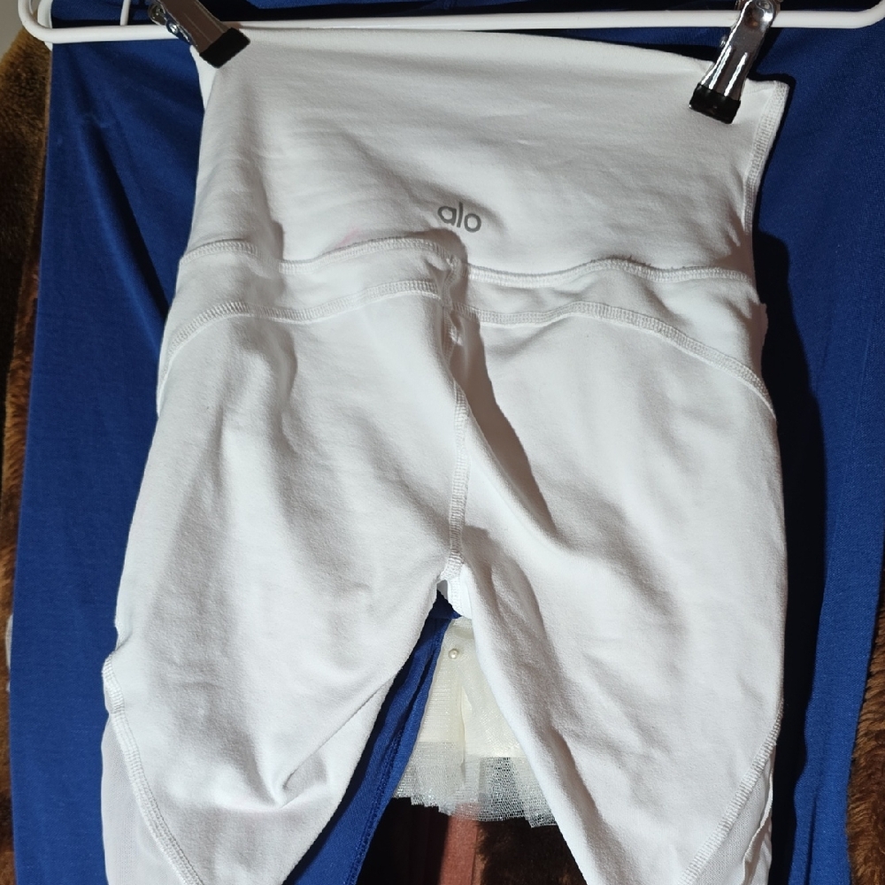 ALO Yoga Kids White Leggings with Back Waist Logo